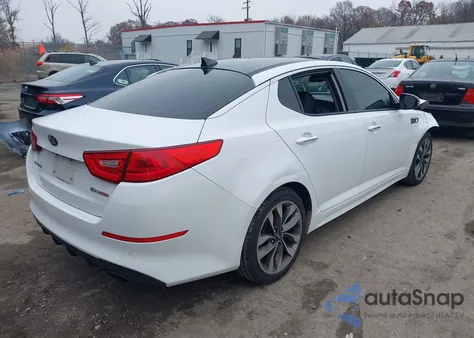 2015 Kia Optima Sx Turbo z USA, uszkodzony, nr VIN 5XXGR4A61FG474979